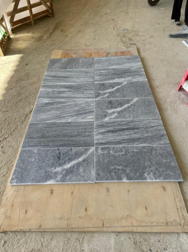 Paver Pic 12 - Bardiglio Vein Cut Honed