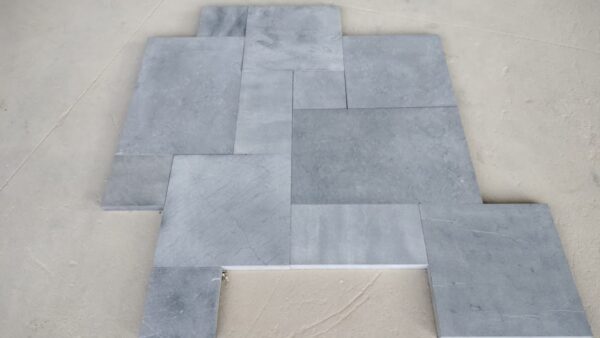 Paver Pic 26 - Bluestone Blue Thermal Honed