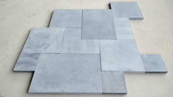 Paver Pic 42 - Bluestone Blue Thermal